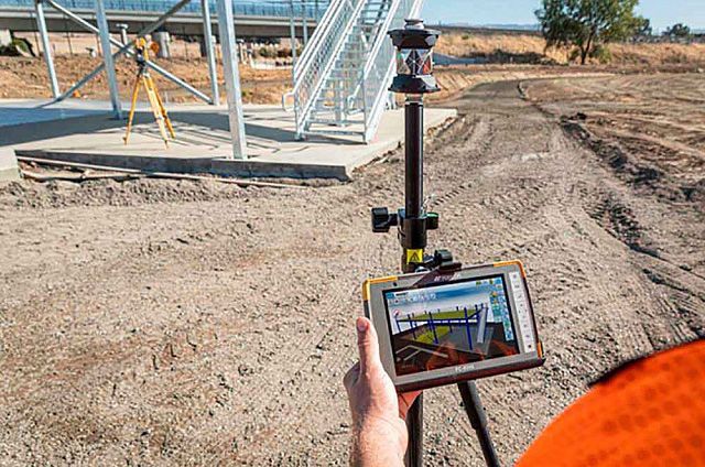 Полевой контроллер TOPCON FC-6000 с GSM модемом Полевой контроллер TOPCON FC-6000 с GSM модемом